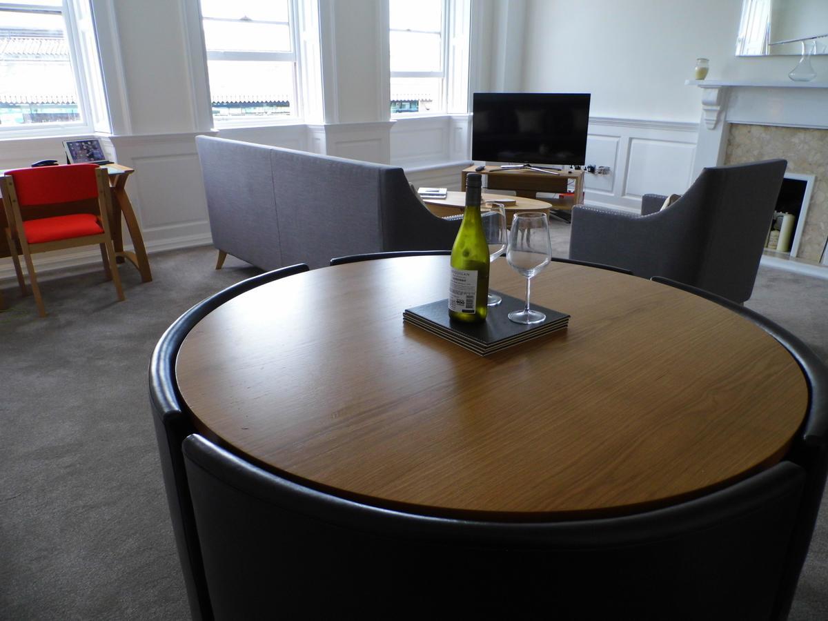 Ferienwohnung Sutton Harbour House Plymouth Exterior foto